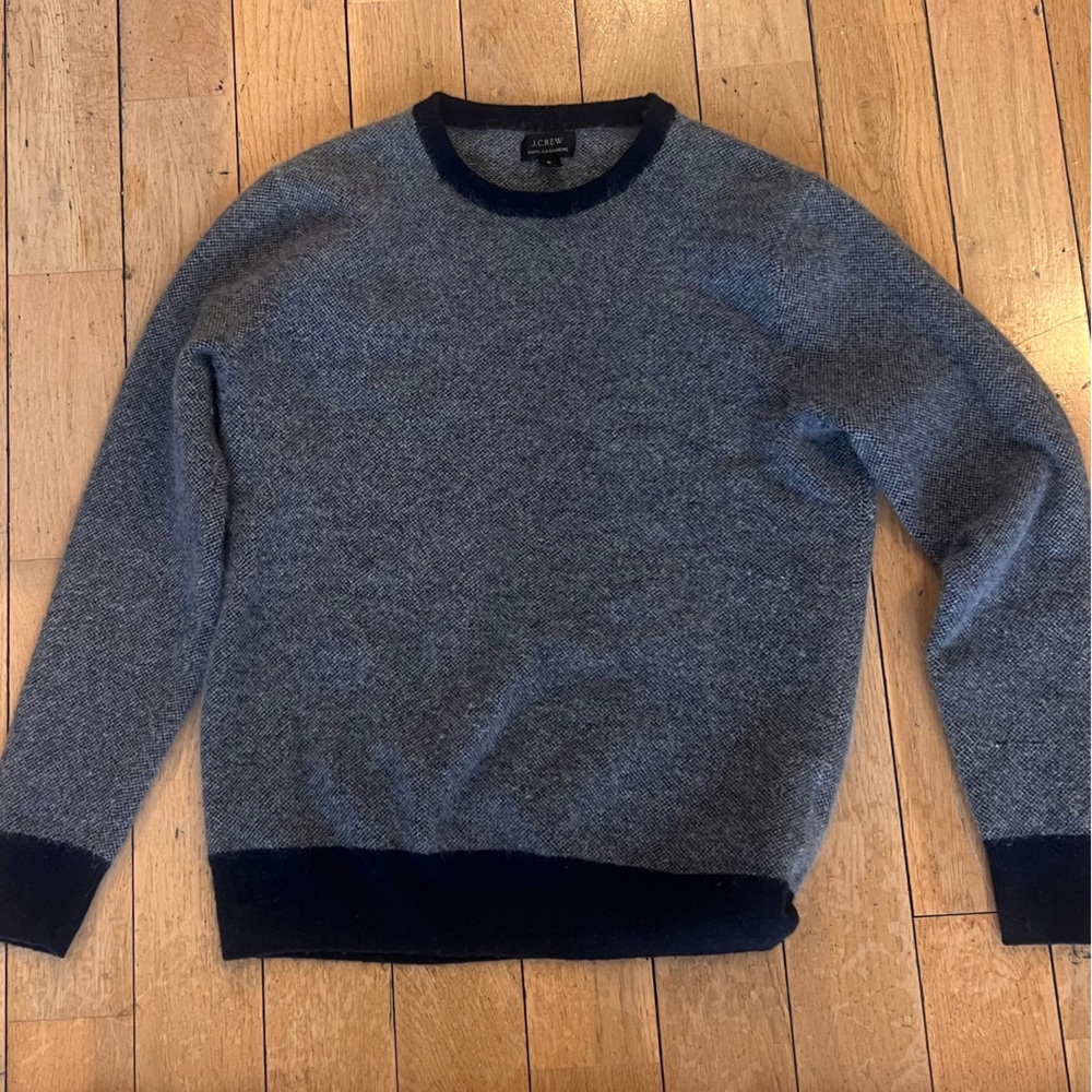 Woman j.crew cashmere Sweater